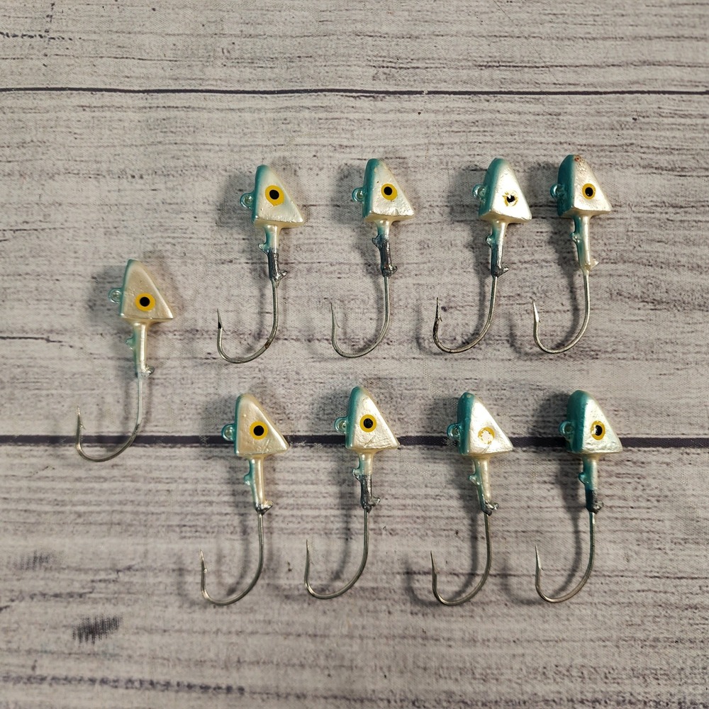 Lot of 9 Teal and White Triangle Fishing Jig Heads 0.776oz 2.25 Inch Hooks